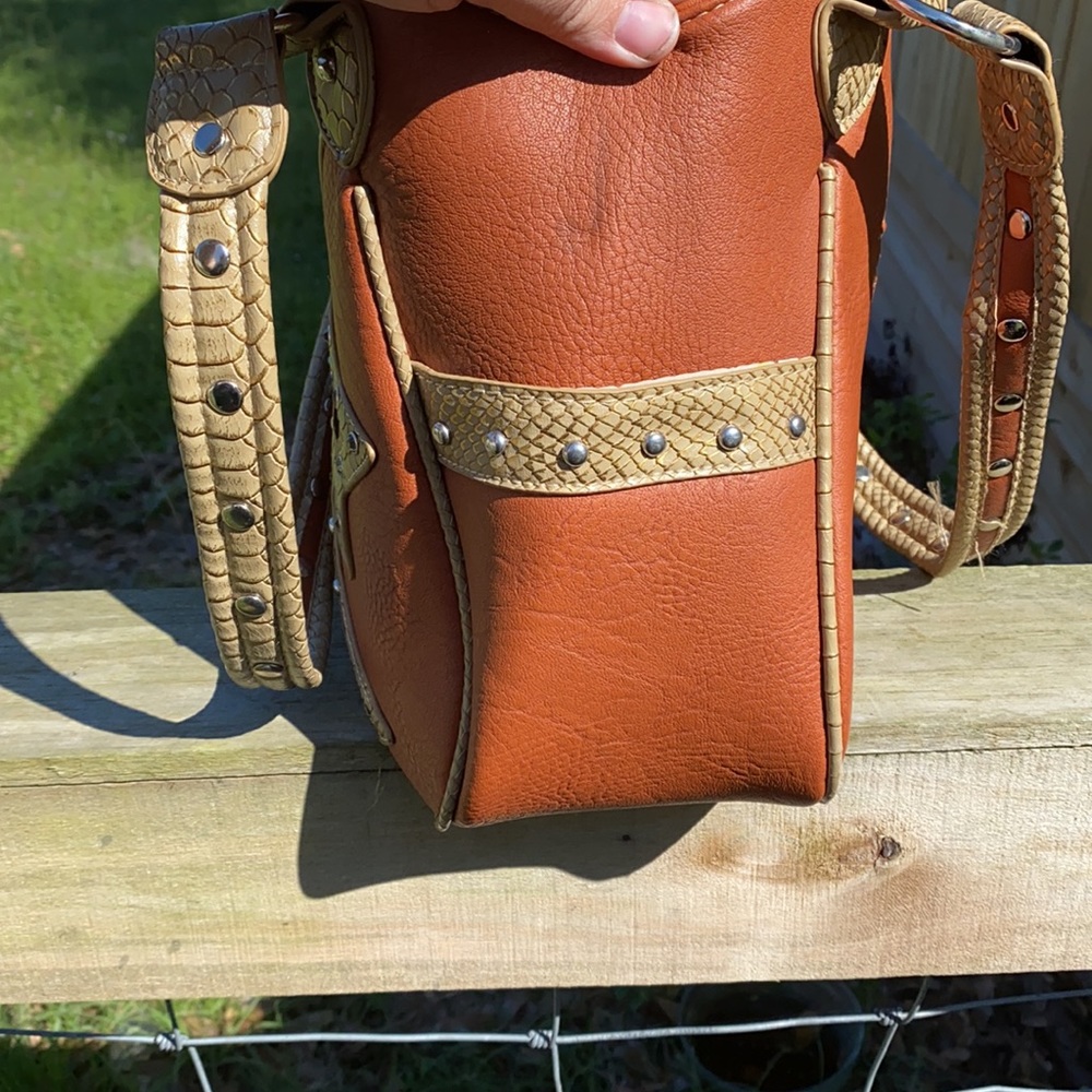 Haley beez purse - Picture 5 of 7